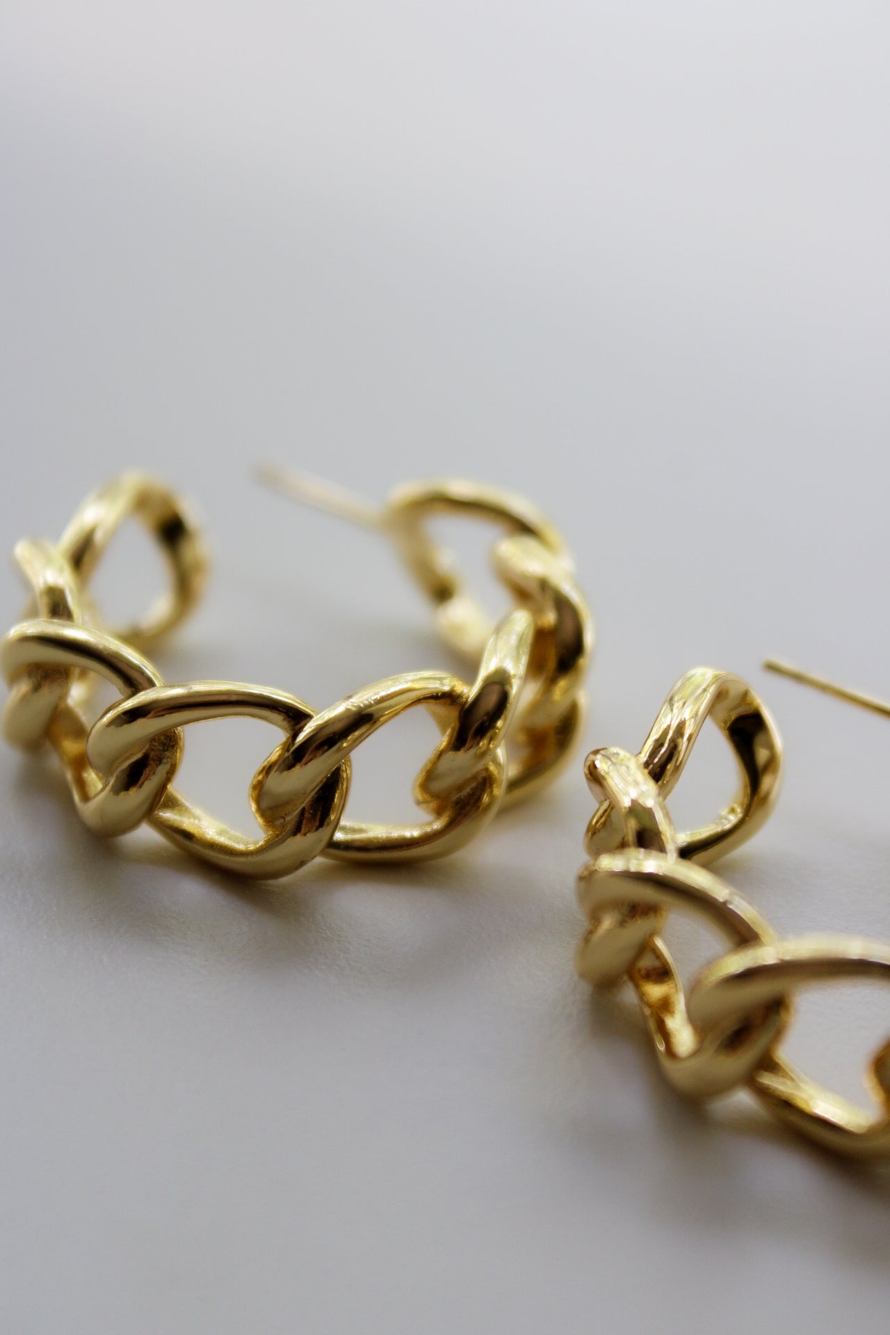 Chunky Chain Hoops