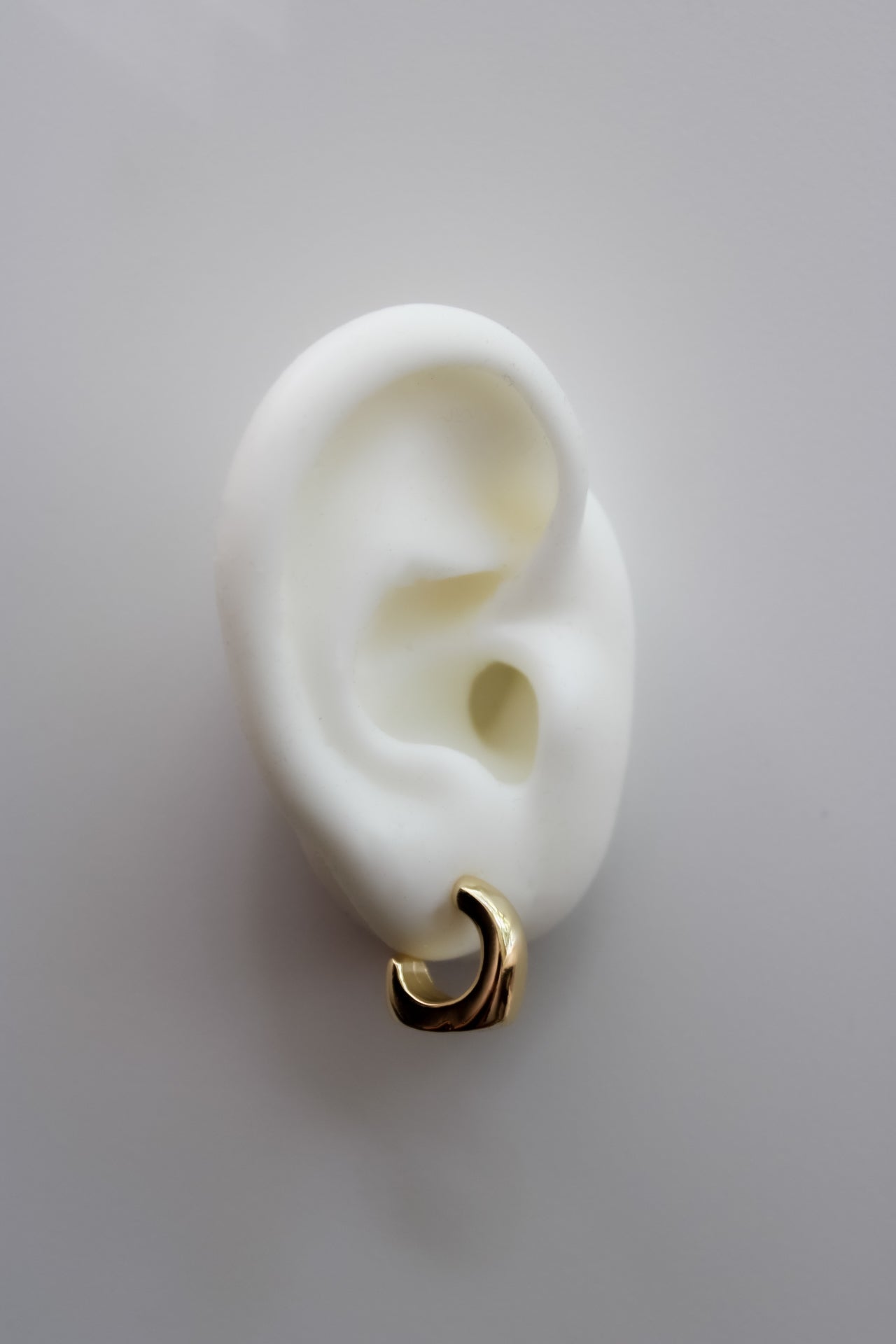 Ellie Hoops