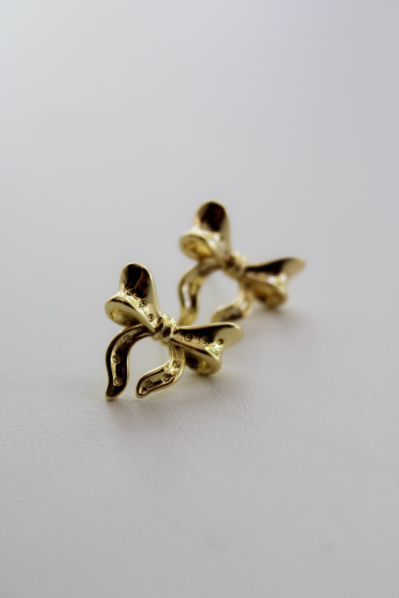 Bow Studs