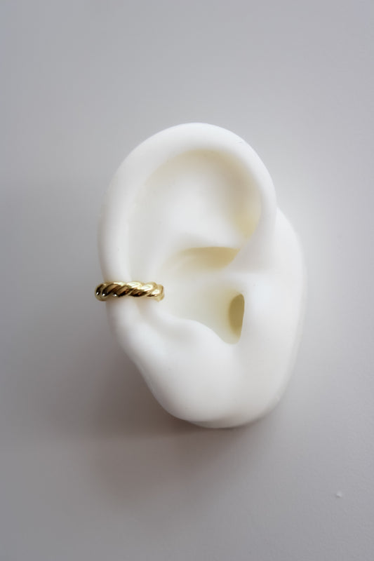 Twisted Ear Cuff