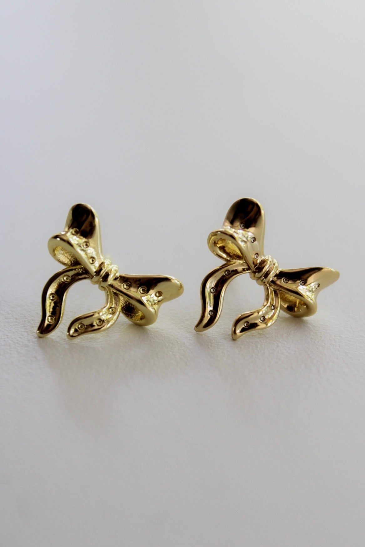 Bow Studs