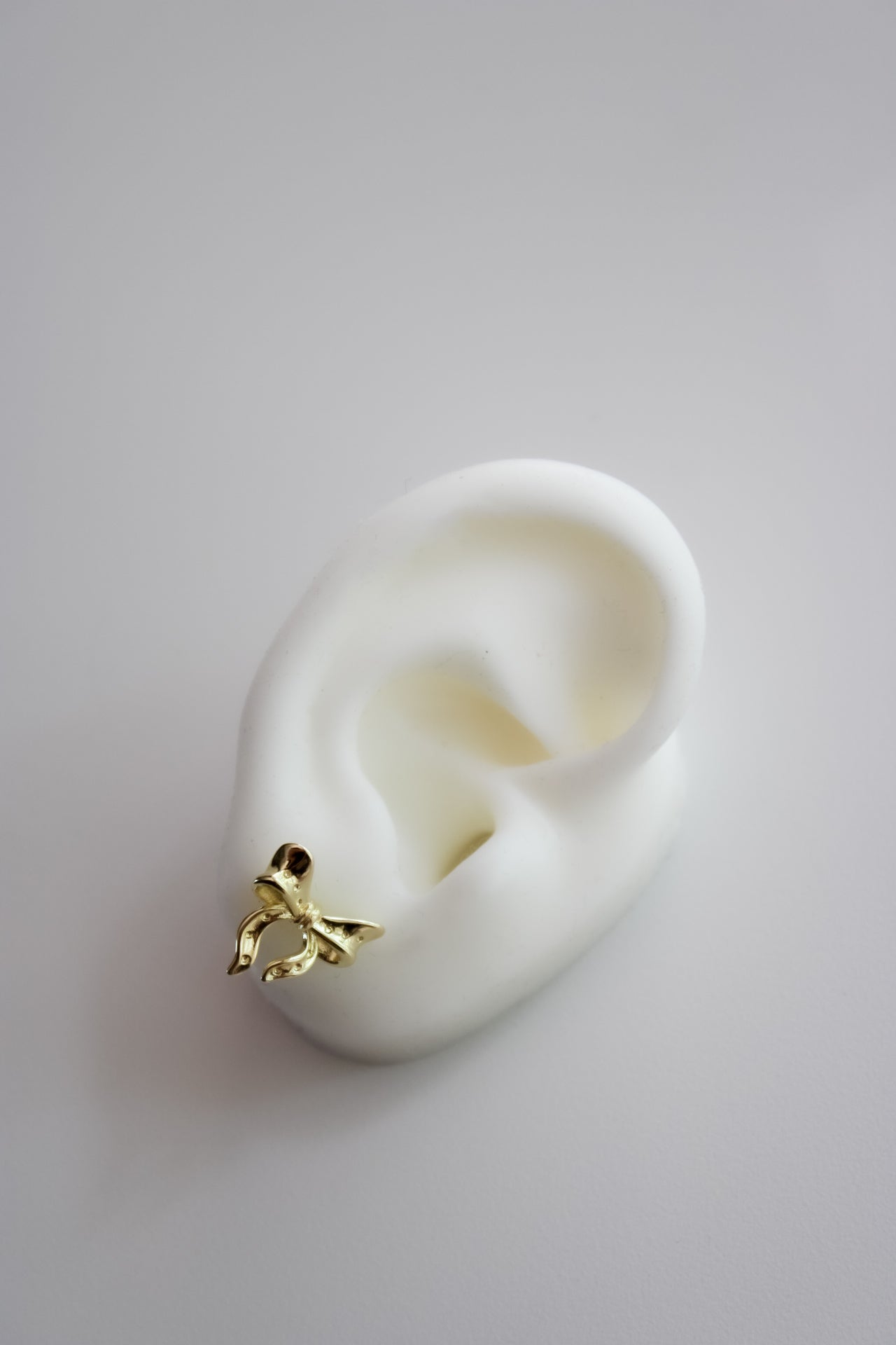 Bow Studs