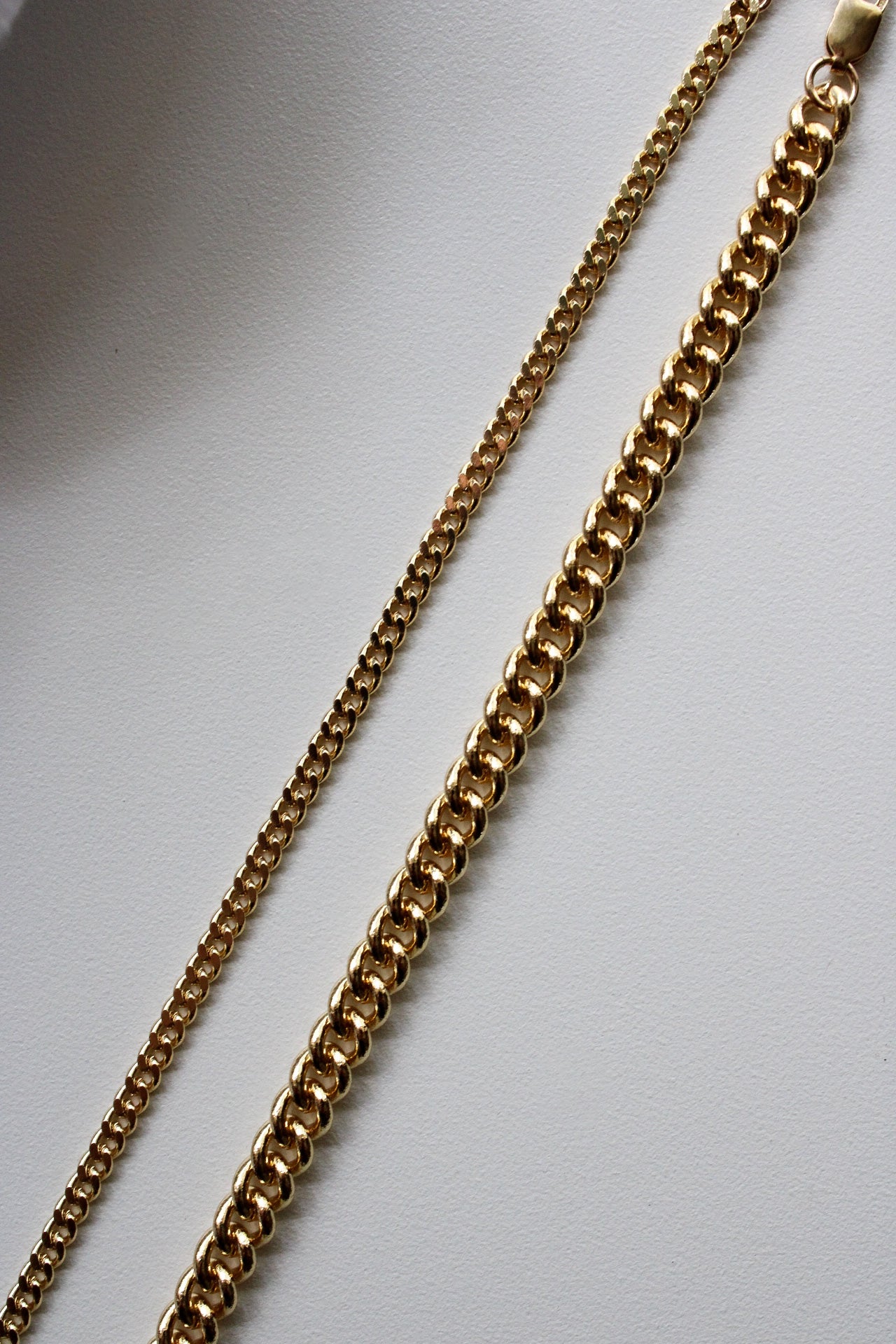 Dainty Curb Hat Chain