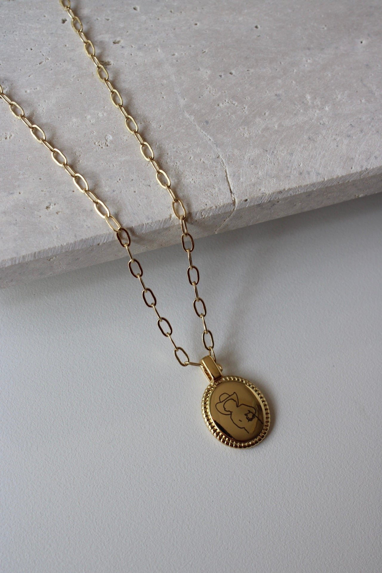 Oval Pendant