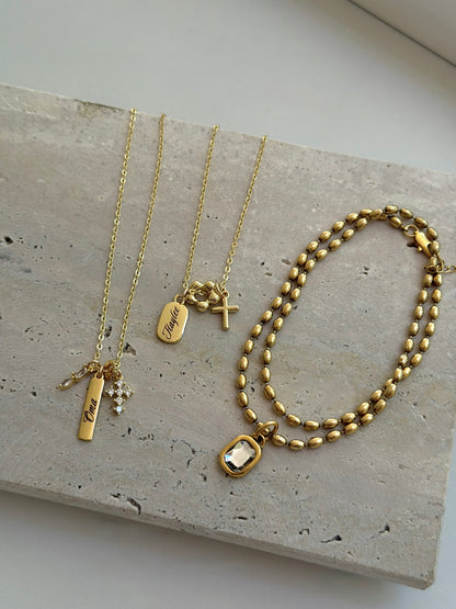 Bezel Crystal Necklace in Antique Gold