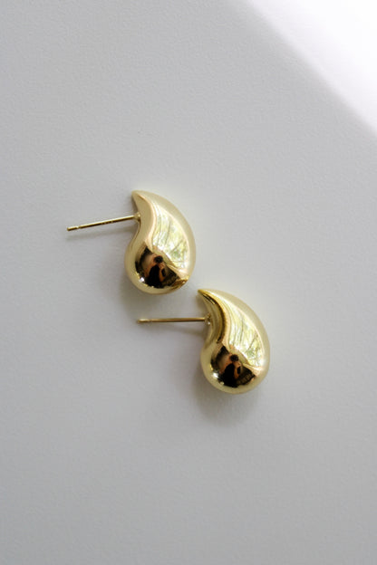 Small Teardrop Studs