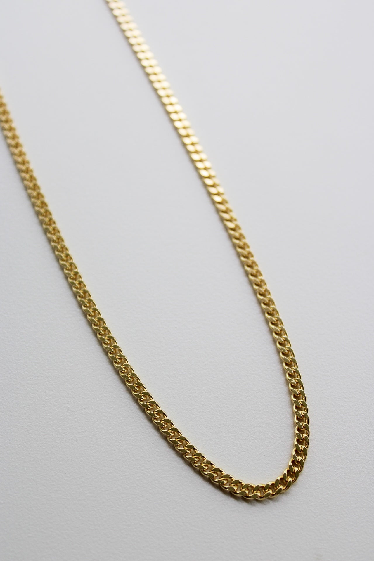 Dainty Curb Chain